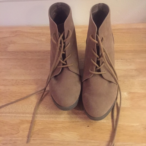 Madden Girl Heeled Booties - Picture 3 of 5